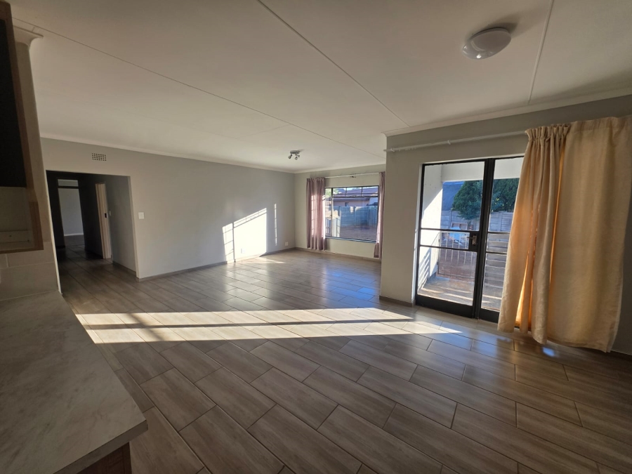 To Let 3 Bedroom Property for Rent in Vaalpark Free State